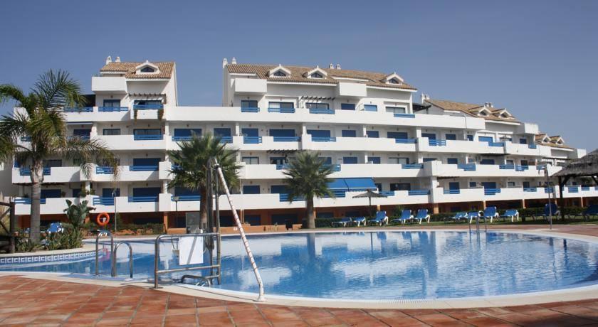 Duquesa Suite And Golf With A Spectacular Sea View Manilva Bagian luar foto