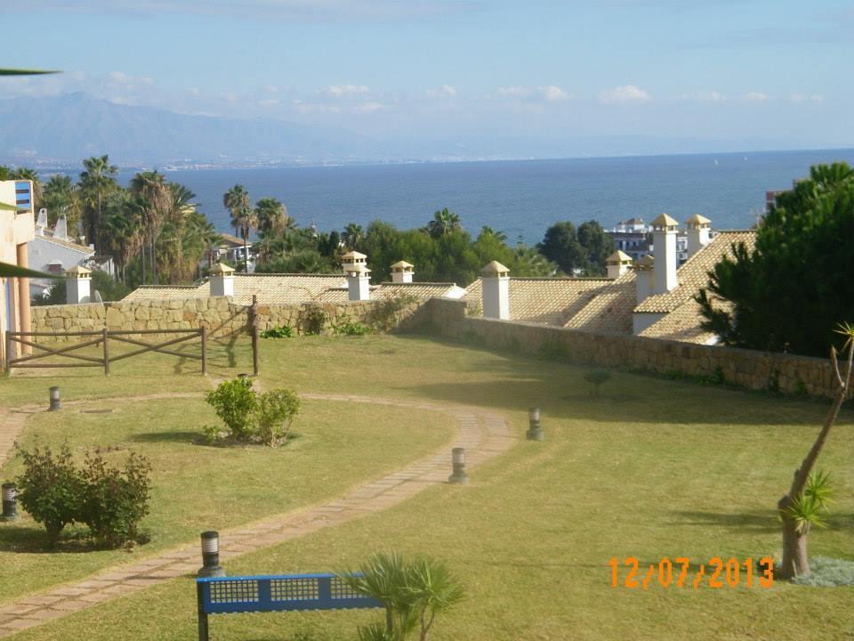 Duquesa Suite And Golf With A Spectacular Sea View Manilva Bagian luar foto