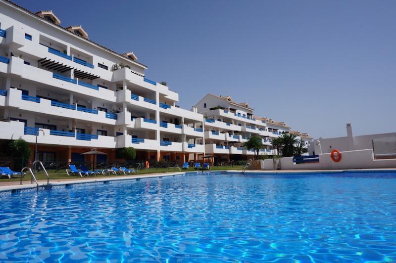 Duquesa Suite And Golf With A Spectacular Sea View Manilva Bagian luar foto